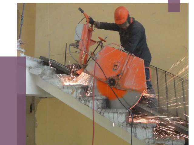 Демонтаж бетонных лестниц в Реже от 4929 руб. за м2 | ПРОЛЁТ-Реж