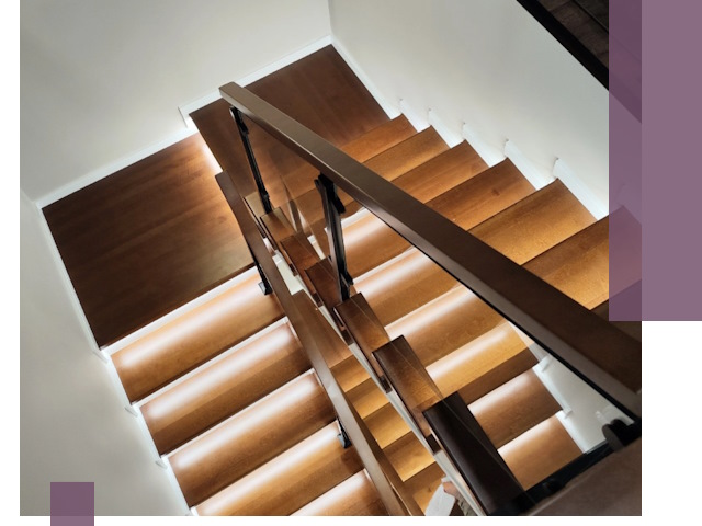 Изготовление П-образных лестниц под ключ в Реже