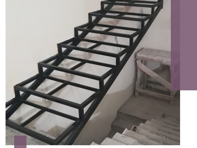 Демонтаж лестниц на металлокаркасе в Реже: быстрый вывоз и разбор