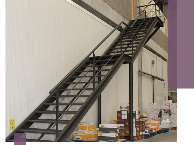 Лестницы для производства в Реже — изготовление и монтаж