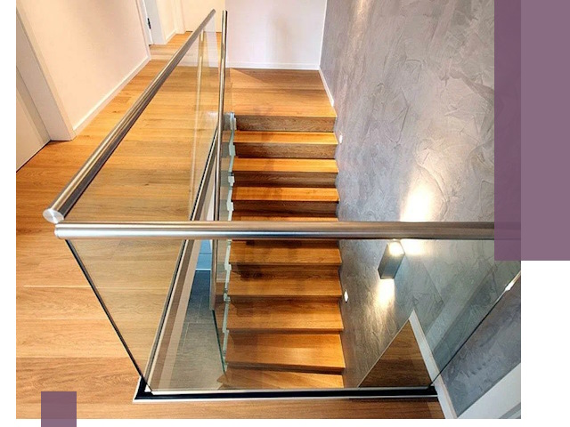 Перила для лестницы в доме — изготовление и монтаж в Реже