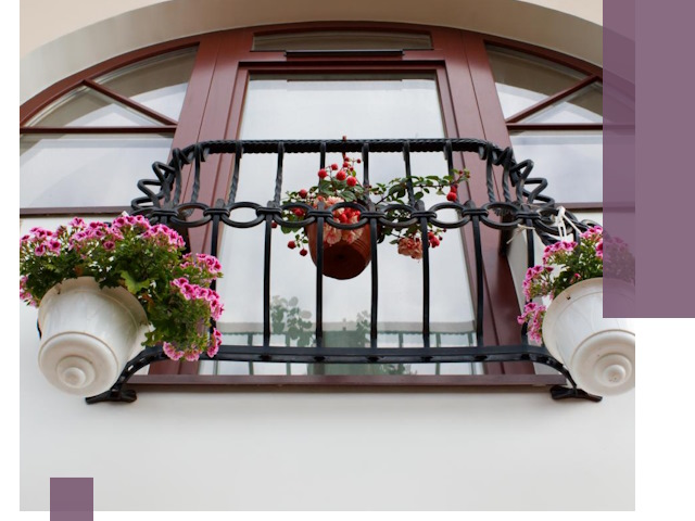 Изготовление и монтаж французских балконов в Реже