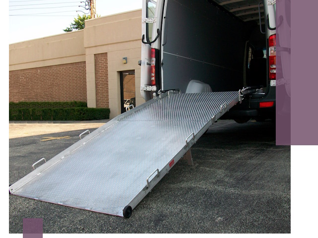 Мобильные пандусы в Реже — производство, монтаж и аренда