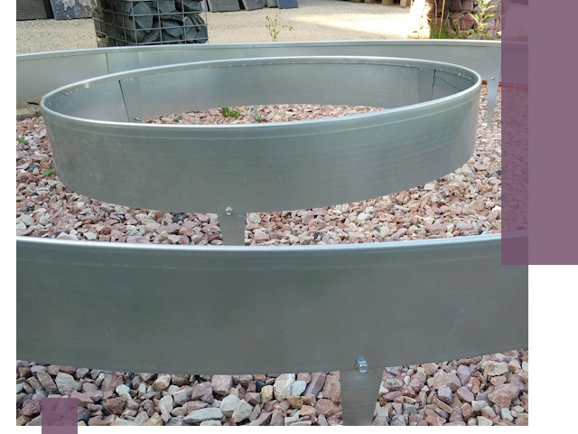 Нержавеющие бордюры под ключ в Реже — изготовление и монтаж